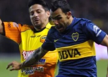 Un ex Crucero del Norte contó la anécdota de cuando Tévez le pidió su camiseta: “¿Esta camiseta fiera va a querer?”
