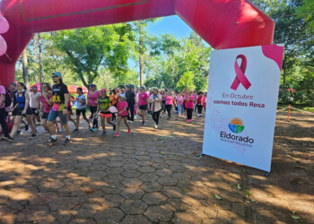 Eldorado vivió una jornada dedicada a la concientización sobre la detección precoz del cáncer de mama