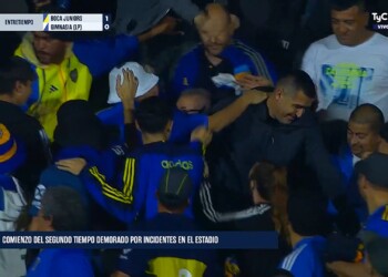 Graves incidentes entre hinchas de Boca y Gimnasia: tuvo que intervenir Riquelme para calmar