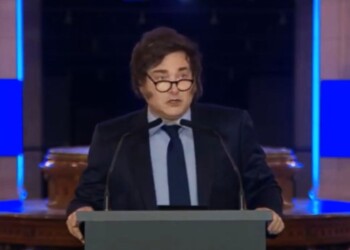 Milei: “El mito de la universidad gratuita se convierte en un subsidio de los pobres a los ricos”