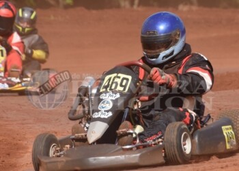 Automovilismo: Tres campeones en la tierra