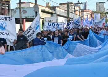 Los misioneros se movilizaron para defender la educación pública