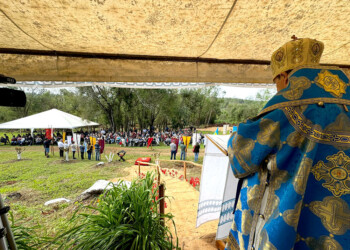 Peregrinaciones al ícono milagroso de la Puerta de la Misericordia