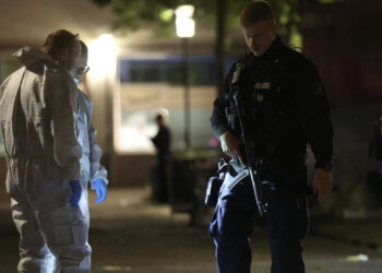 Adolescente de 13 años mató a puñaladas a su hermanita de 7 años