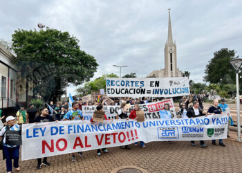 Oberá: muchos de los docentes de Arquitectura están sin cobrar