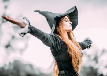 Ellas trascienden las barreras del tiempo: brujas