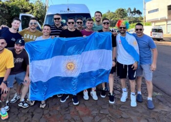 Un grupo de misioneros cumplirá el sueño de ver a Franco Colapinto en la Fórmula 1