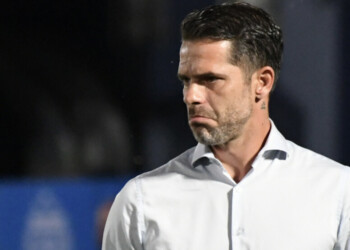 Dura derrota de Boca en el debut de Gago como DT