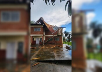 Fuertes tormentas azotaron a Misiones este miércoles y causaron destrozos