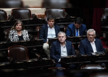 Se rompió la UCR en el Congreso y doce diputados armarán su propio bloque