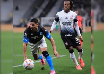 Copa Sudamericana: en un partidazo, Racing empató 2 a 2 con Corinthians por la primera semifinal