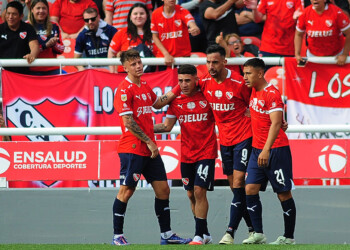 Independiente volvió al triunfo y se ilusiona con las copas