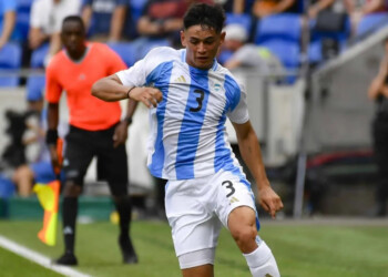 Sorpresa en la Selección argentina: Scaloni convocó a joven jugador paraguayo