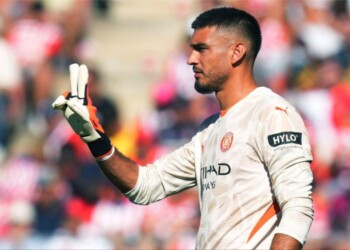 Paulo Gazzaniga heroico: el argentino atajó tres penales para el Girona