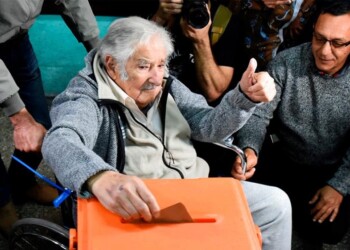 Elecciones en Uruguay: “Pepe” Mujica fue a votar y criticó al Gobierno de Milei