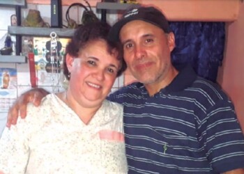 Archivos: el emotivo encuentro de dos mellizos misioneros separados al nacer