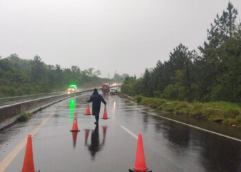 Camión despistó en la ruta nacional 12