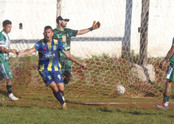 Regional Amateur: goleada y clasificación para Mitre