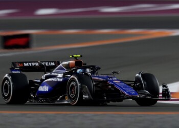 Franco Colapinto tuvo una complicada clasificación y largará último en la carrera sprint del Gran Premio de Qatar de F1