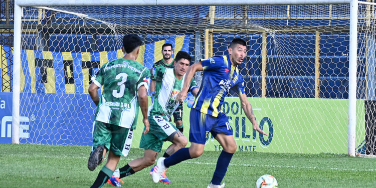 ANTECEDENTE. Mitre y Victoria ya se enfrentaron. Fue goleada 5-0 del Auriazul.