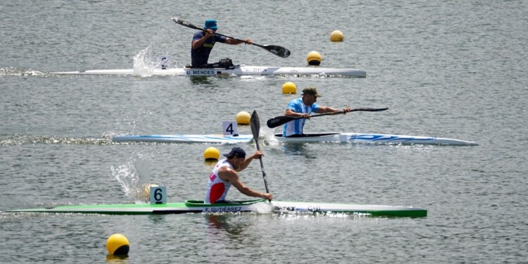 DE PELÍCULA. Así de apretadas fueron las dos finales en las que participó Ariel.