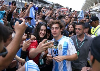 El “cancionero de Colapinto” que se viralizó en las redes sociales