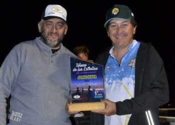 Velázquez estuvo efectivo y cerró el año con un triunfo