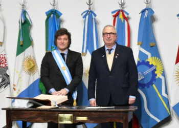 “No hay tantas propiedades de Nación que puedan cancelar la deuda con Misiones”