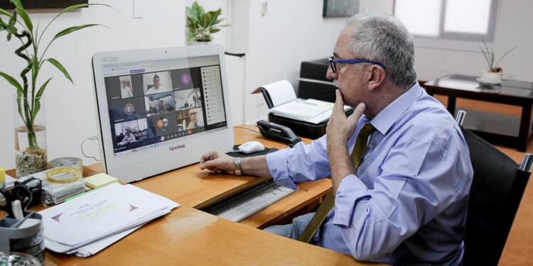 “NECESIDAD”. La normativa subraya que la salud del Gobernador, por su trascendencia requiere mayor y más rápida cobertura.