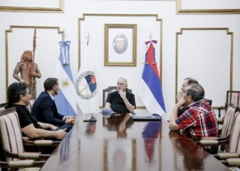 Passalacqua y autoridades del Banco Credicoop acordaron fortalecer el coperativismo en Misiones