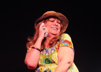 La actriz Liliana Rizzo vuelve a escena con la obra “Mujeres que se atreven”