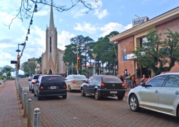 Oberá: piden control a remises “truchos” y que habiliten Uber y aplicaciones similares