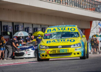 Con la decisión de subir al podio