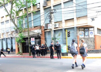 Intentan determinar la participación de más estudiantes en la amenaza de bomba al Colegio Santa María