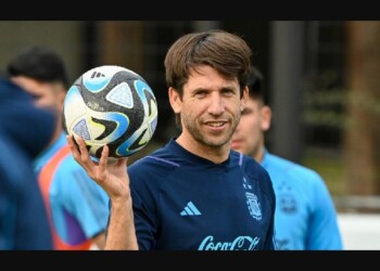 Diego Placente asumirá como nuevo DT de la selección Sub-20 de la Argentina