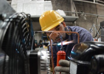 La actividad económica volvió a caer en septiembre