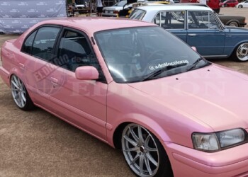 Por el precio, fanáticos de los autos buscan opciones de pintura en Paraguay