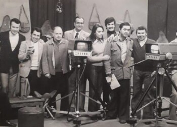 Canal 12 cumple 52 años