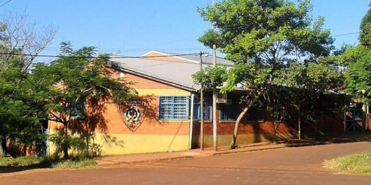 EN LA EPET. Cuando regrese de su licencia, Britez cumplirá funciones en horarios donde no asistan los alumnos.