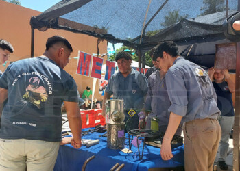 La primera Expo de Educación Profesional reúne a casi 400 estudiantes de la provincia en Posadas