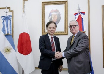 Passalacqua recibió al embajador de Japón en Argentina para fortalecer las relaciones bilaterales