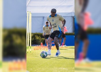 Con plantel completo, Argentina se entrenó este martes pensando en Paraguay