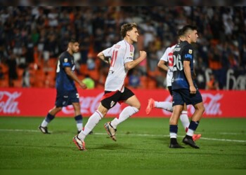 River perdió en el último minuto con Independiente Rivadavia y dejó pasar la chance de meterse en la pelea del campeonato