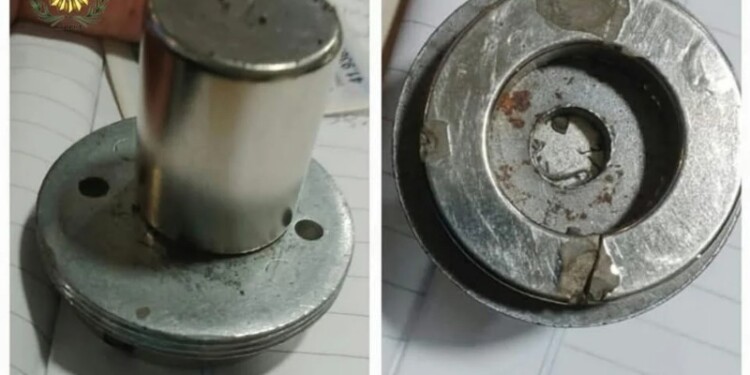 El misionero tenía un elemento metálico de fabricación casera diseñado para desactivar los sistemas de alarma de seguridad. Foto: Eqsnotas