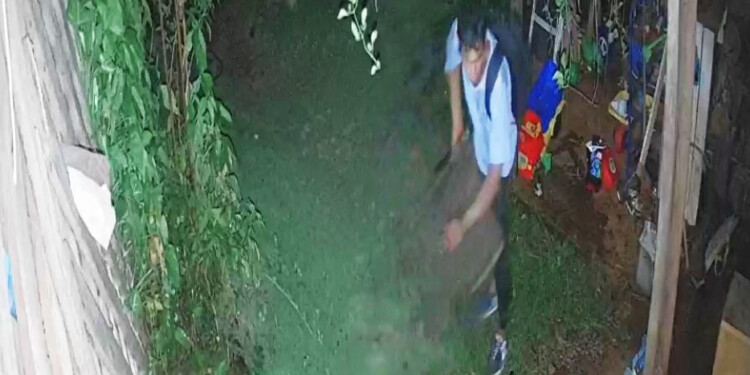 CÁMARAS DE SEGURIDAD. Captaron a uno de los delincuentes en momentos en que estaba por ingresar a la casa.