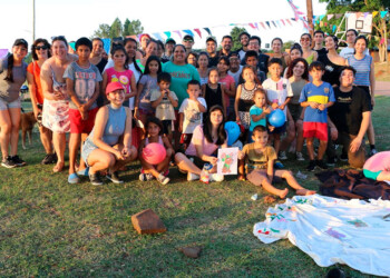 Estudiantes de comunicación organizaron una jornada solidaria en barrio Manantiales