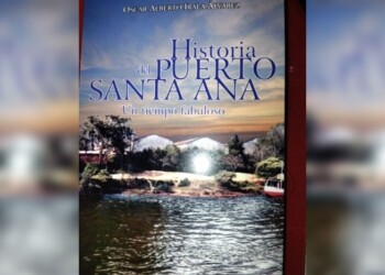 Escribió un libro que es fruto de recuerdos y vivencias en Santa Ana