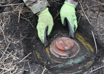 Biden enviará “minas antipersona” a Ucrania y aumenta la tensión