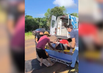 Conducía alcoholizado, despistó y se lesionó