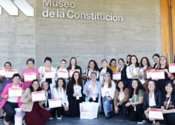 Las historias de las misioneras que recibieron el premio Lía Encalada